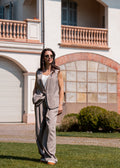 Gilet parte del completo con pantalone ampio